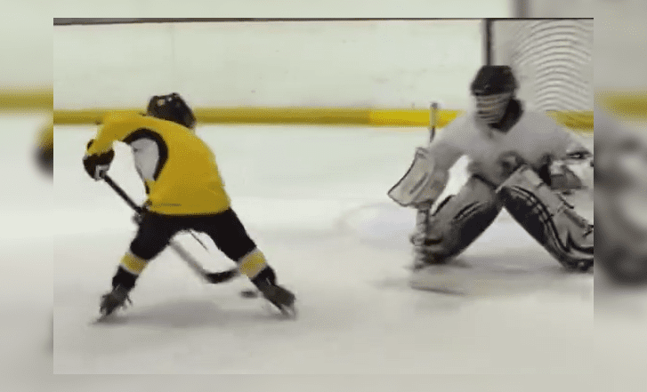 lj mooney video montreal canadiens (screenshot)