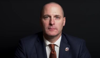 Mathieu Darche fixing Islanders’ relationship with fans