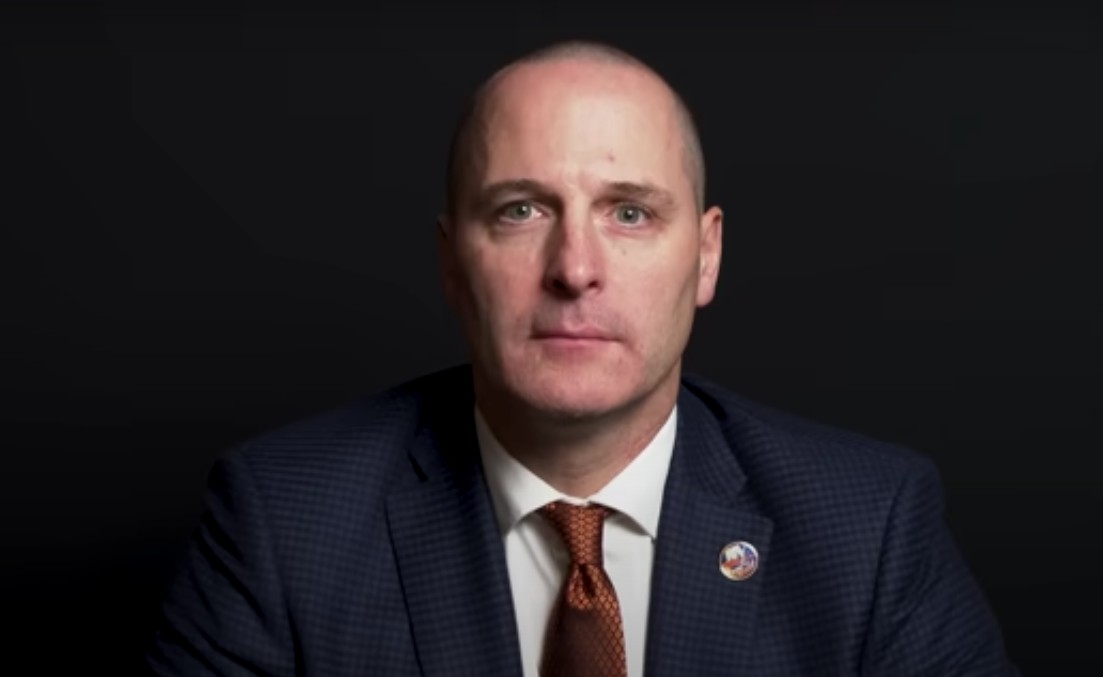 Mathieu Darche fixing Islanders’ relationship with fans