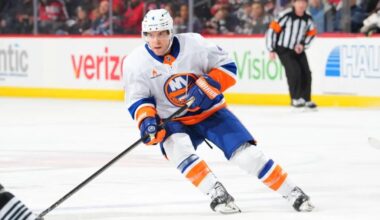 Islanders re-sign Tony DeAngelo right before NHL free agency opens