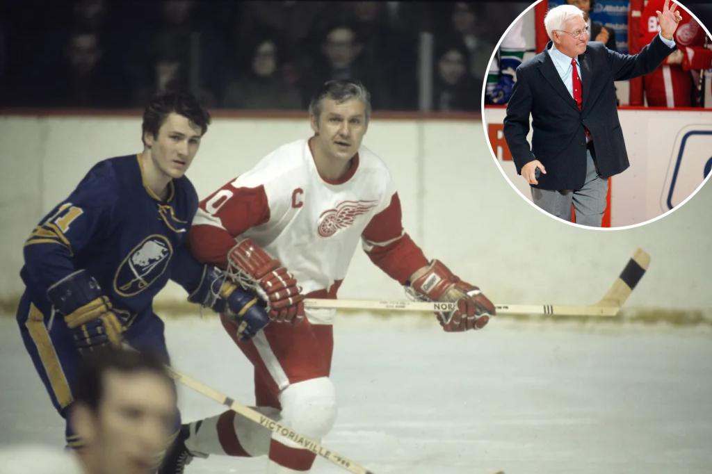 Alex Delvecchio, Red Wings icon and Hockey Hall of Famer, dead at 93
