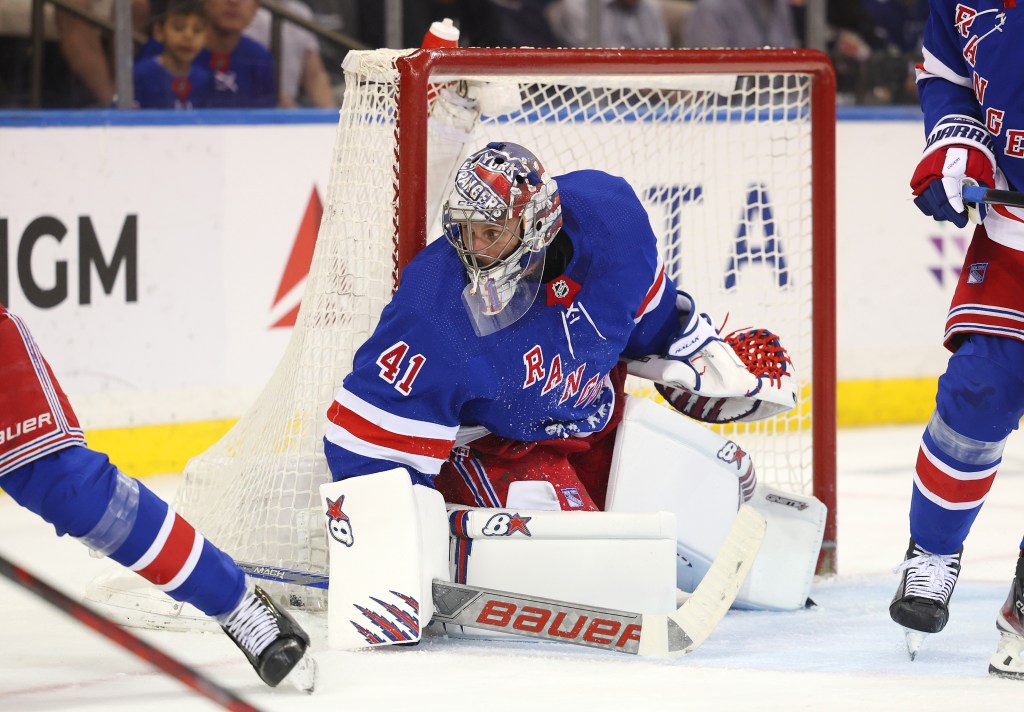 New York Rangers goalie Jaroslav Halak (41) in net.