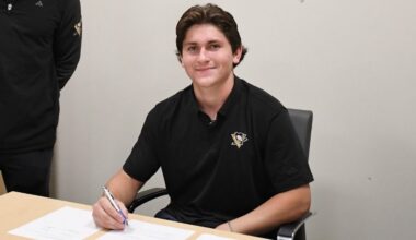 Tanner Howe to turn pro with Penguins next season