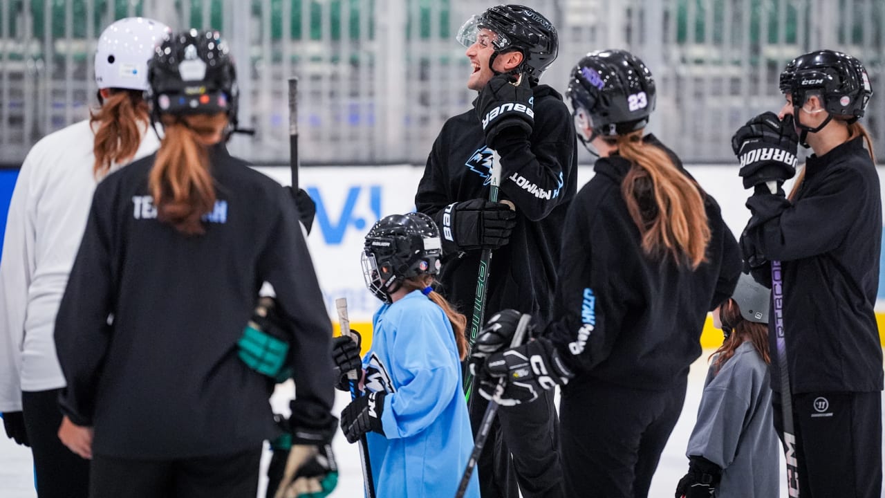 Kerfoot, PWHL Players Teach Next Generation