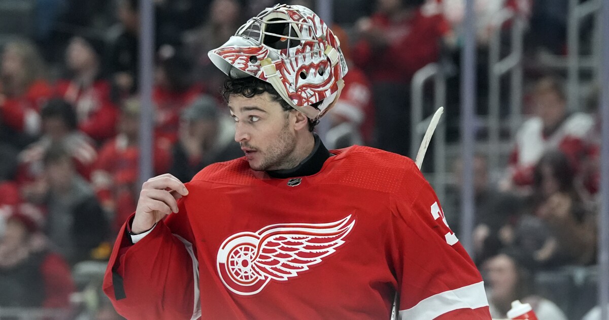 Why the Buffalo Sabres adding veteran goaltender Alex Lyon is a smart decision