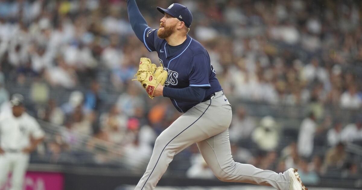 Rays trade Zack Littell to Reds