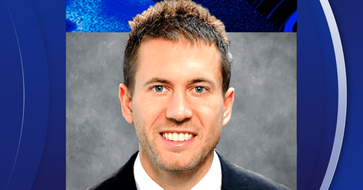 Lightning hire former player as assistant GM