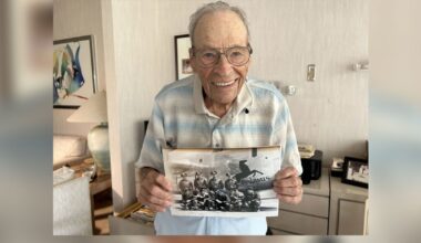 101-year-old Lake Worth veteran honored by Panthers