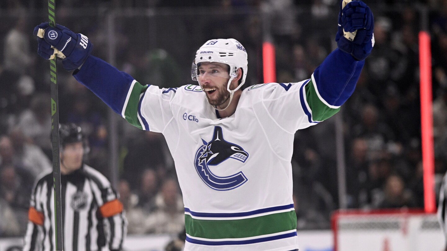 Garland scores his 2nd goal of the game in OT to lift the Canucks past the Kings, 3-2