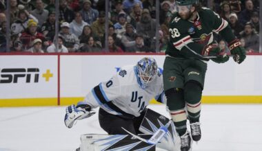 Vejmelka makes 26 saves, Hayton scores twice in Utah's 4-0 victory over the Wild