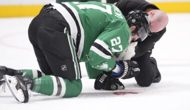 Stars forward Mason Marchment taken to hospital after getting hit in face by puck