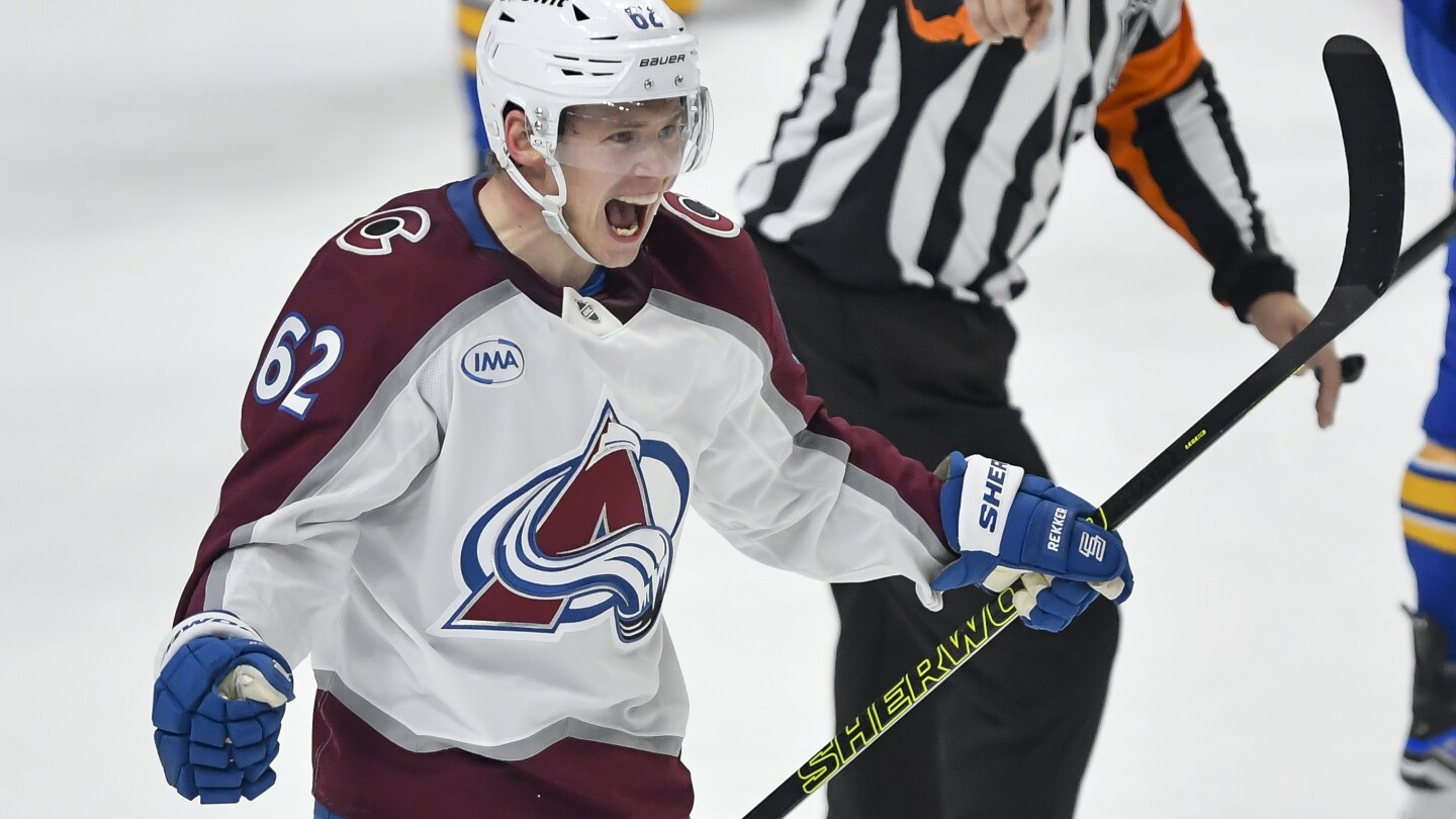 Another Colorado comeback: Avalanche rally from 4-goal deficit this time in 5-4 win over Sabres