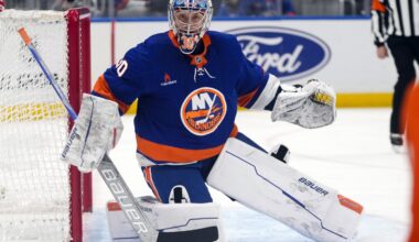 Sorokin makes 38 saves as Islanders snap a 4-game skid with 2-1 win over Bruins