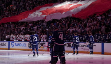 Canadian hockey fans conflicted over traveling to US to see their teams in NHL playoffs