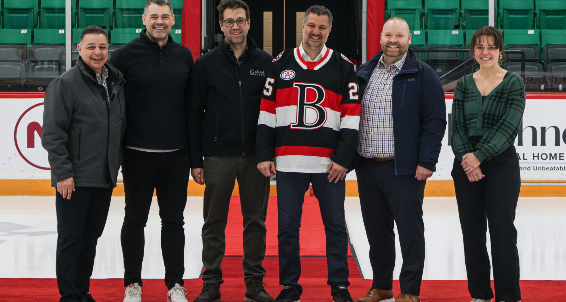 Senators show off facilities to new partners with Gabriel Pizza – Belleville Sens