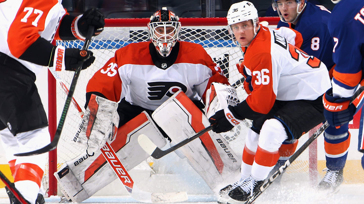 Philadelphia Flyers v New York Islanders