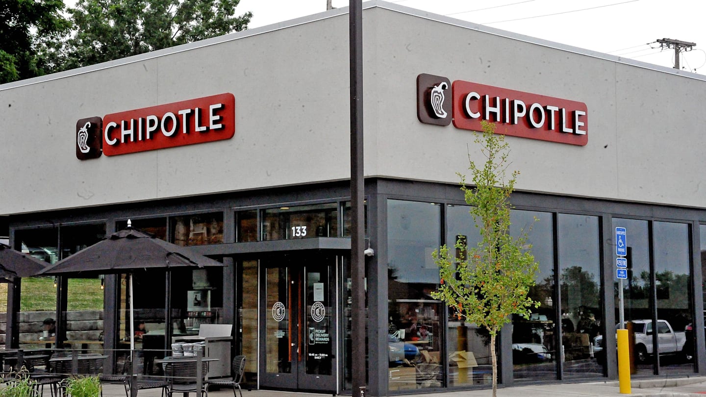 Chipotle hockey jersey BOGO offer is back today for NHL playoffs marketing move