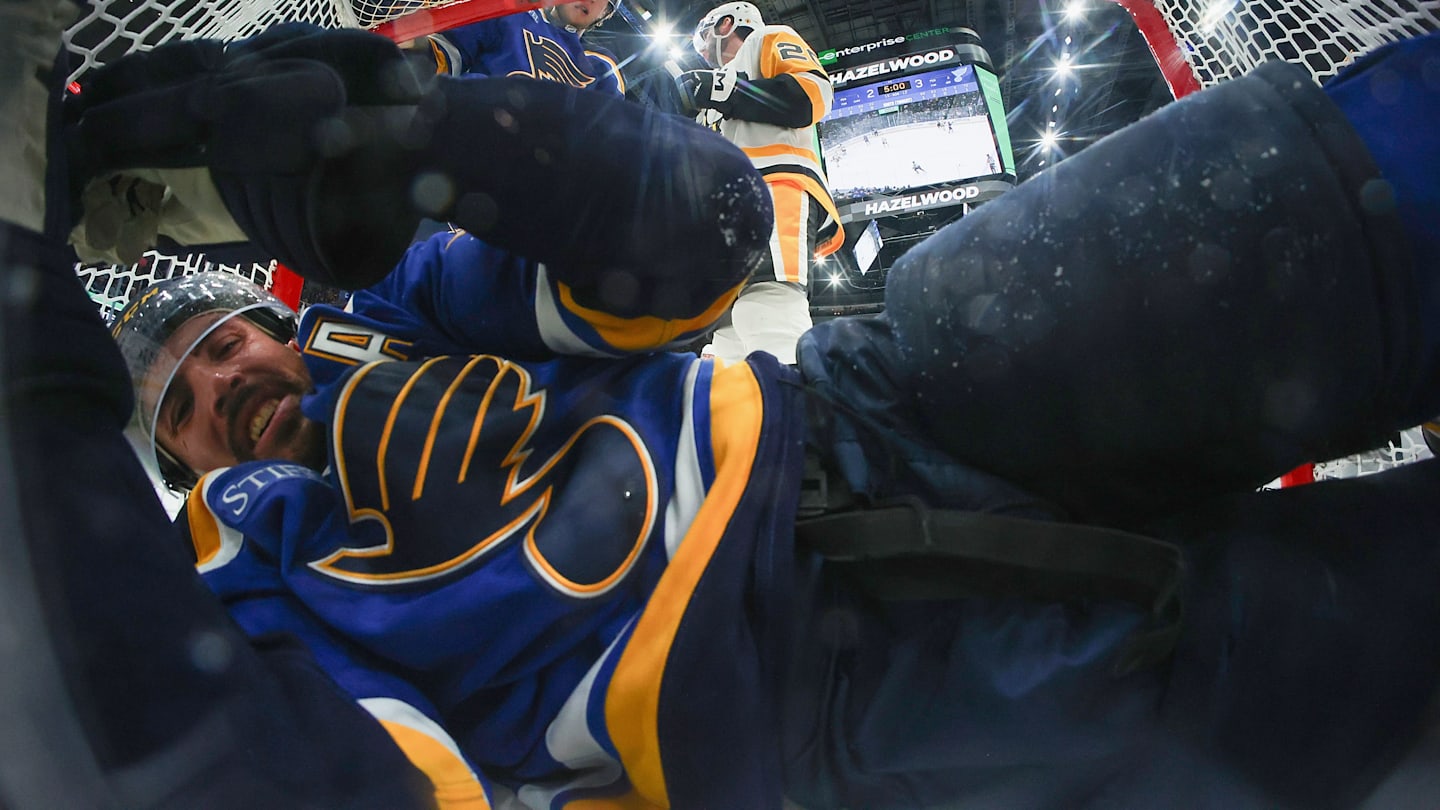 Pittsburgh Penguins v St Louis Blues