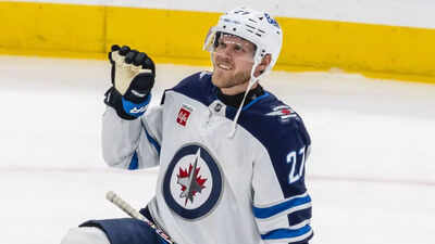 “You signed this motherf**ker”: NHL veteran rips Carolina’s $51M splurge on Nikolaj Ehlers over cheaper Jack Roslovic