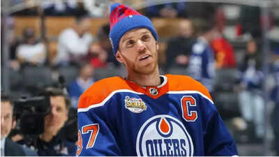 Edmonton Oilers reportedly yet to settle crucial Connor McDavid contract detail, raising questions about long-term future