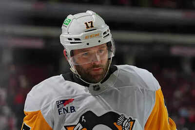 NHL trade watch: Top players likely on the move before 2025-26 season