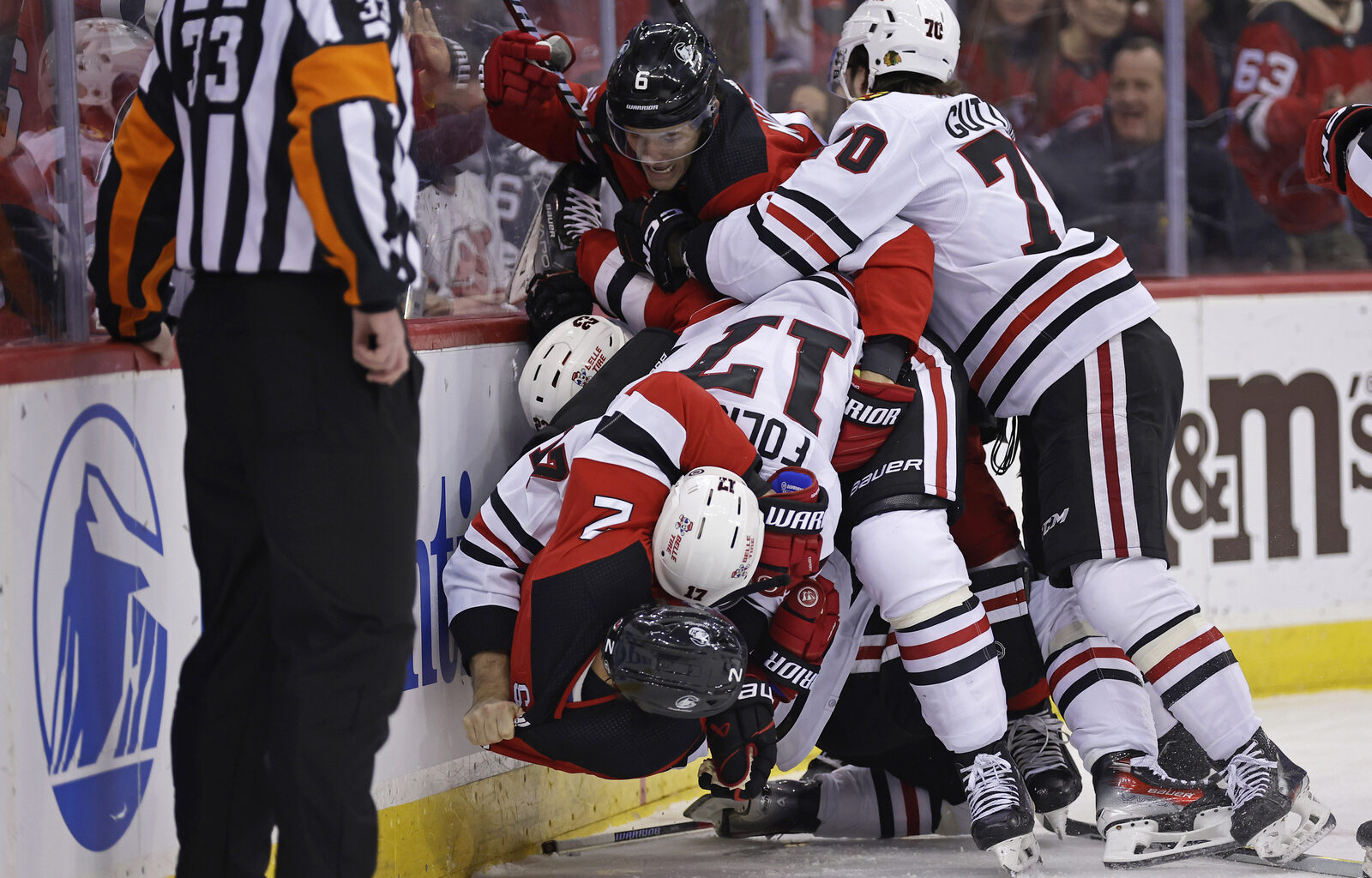 Chicago Blackhawks' Connor Bedard out of NHL 6-8 weeks with broken jaw