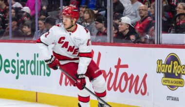 Canucks Rumors: 2 Centers Vancouver Could Target Before Season