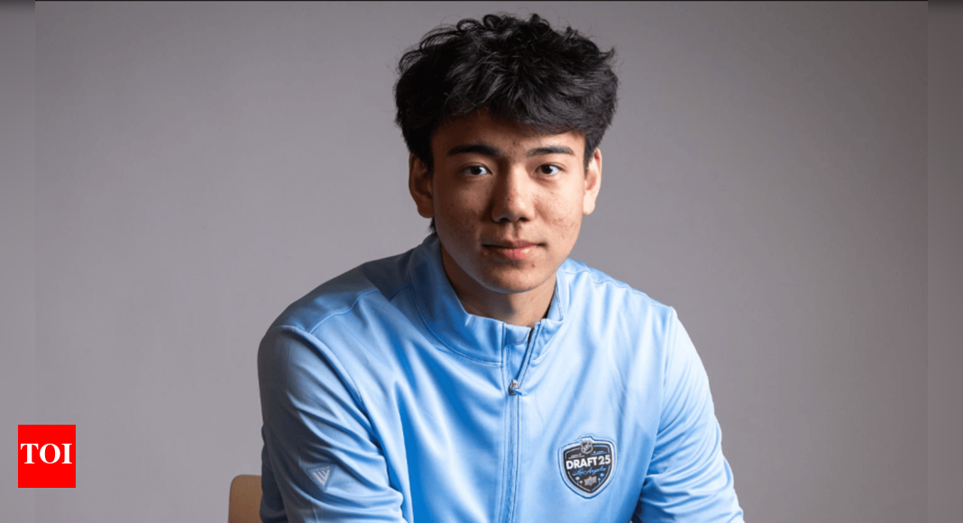 “I think I’m in love with this sport”: Haoxi Wang fell for ice hockey when he was 4, and now at 17, he’s a 2025 NHL Draft prospect | NHL News