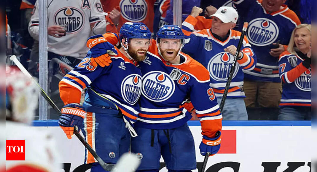 Connor McDavid turns water baby as wife Lauren shares candid poolside snap ahead of Leon Draisaitl and Celeste Desjardins’ wedding | NHL News