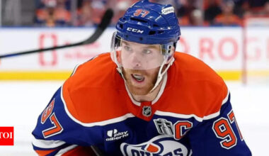 Connor McDavid Trade Bombshell to the Bruins: NHL insiders say it could guarantee a Stanley Cup win | NHL News