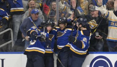 Blues score 3 goals in 2:13 of the second period to beat Jets 5-2 and force a Game 7