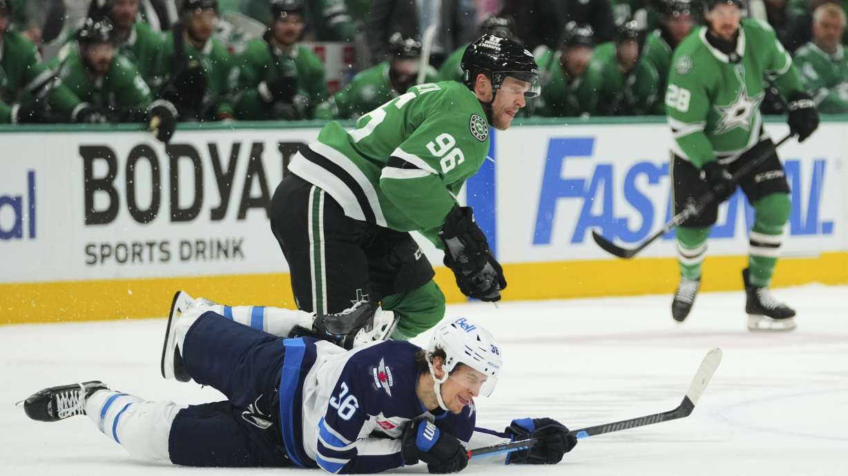 Dallas Stars score without Mikko Rantanen getting a point, ending record streak at 13 goals in a row