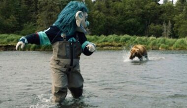 Bear charges Seattle Kraken mascot during promo shoot