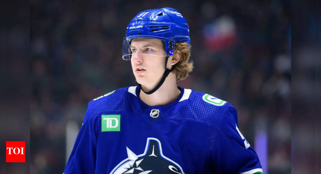 Vitali Kravtsov is back with Vancouver Canucks following KHL breakout as Patrik Allvin supports revival | NHL News