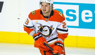 NHL Trade Rumors: Mason McTavish Strongly Linked To Red Wings