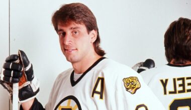 Unlikely Dumb and Dumber star is NHL Hall of Famer in charge of $3billion franchise with record only bettered by Wayne Gretzky