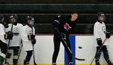 Alaska’s Clair DeGeorge hosts inaugural youth hockey camp alongside fellow pros