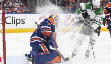 Connor McDavid and Zach Hyman lead Oilers' 6-1 rout over Stars in NHL Game 3
