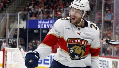 Panthers look every bit like reigning Stanley Cup champs in routing Hurricanes to open Eastern final