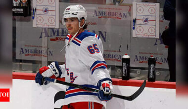 Why a New York Rangers forward spends his summers in a Connecticut basement | NHL News