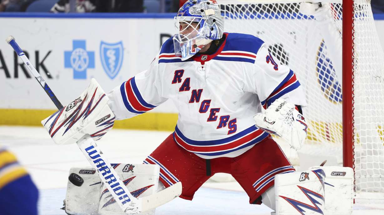 Rangers goalie Igor Shesterkin pulled after allowing five goals to Kings
