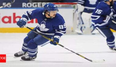 Craig Berube doesn’t trust Nick Robertson; Maple Leafs $1.82M settlement sparks NHL trade rumors | NHL News