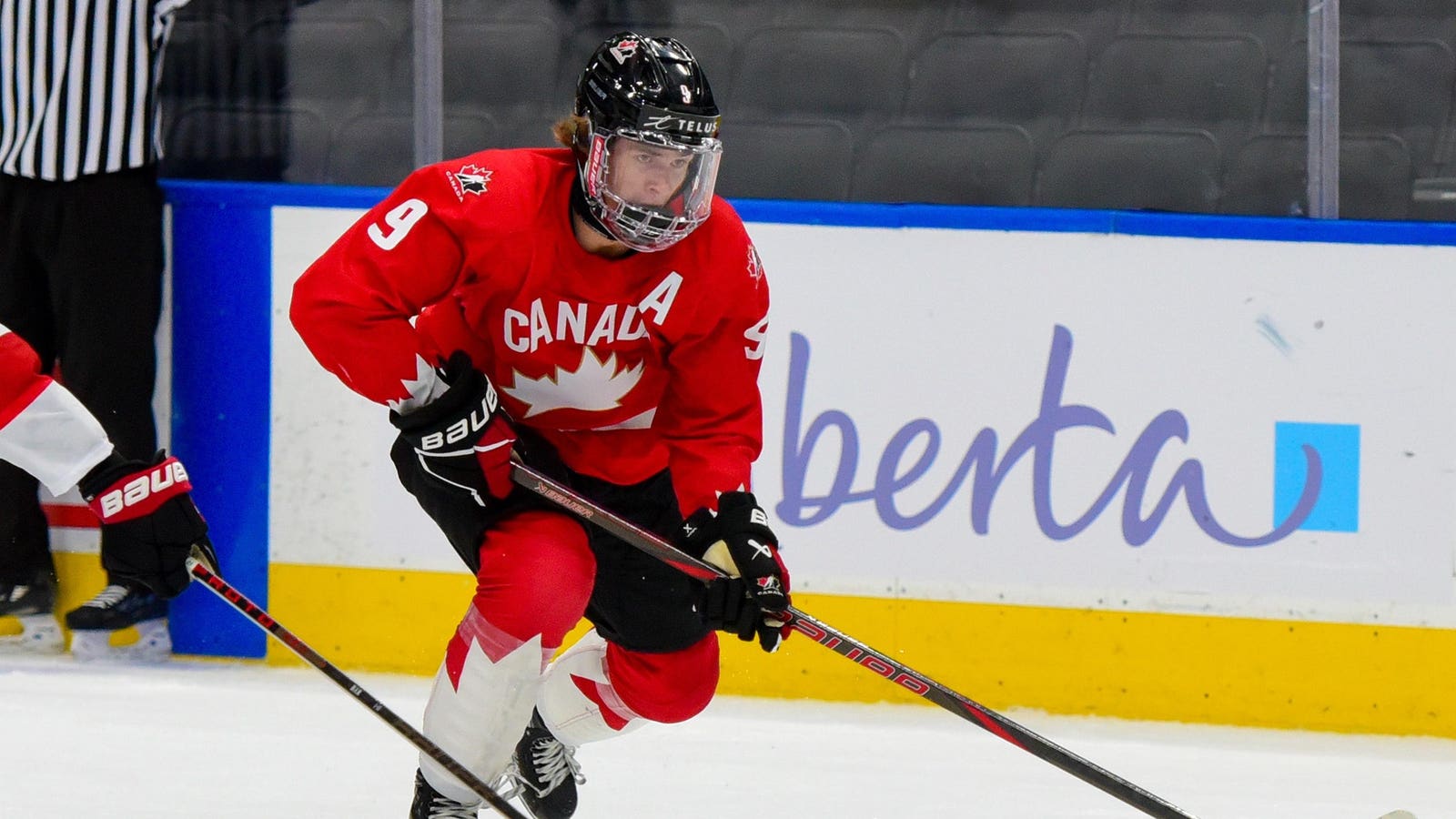 Gavin McKenna, Other Top CHL Stars To Make 2025-26 NCAA Hockey Debuts