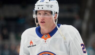 UFA Hudson Fasching Agrees to Deal With Islanders Division Rival
