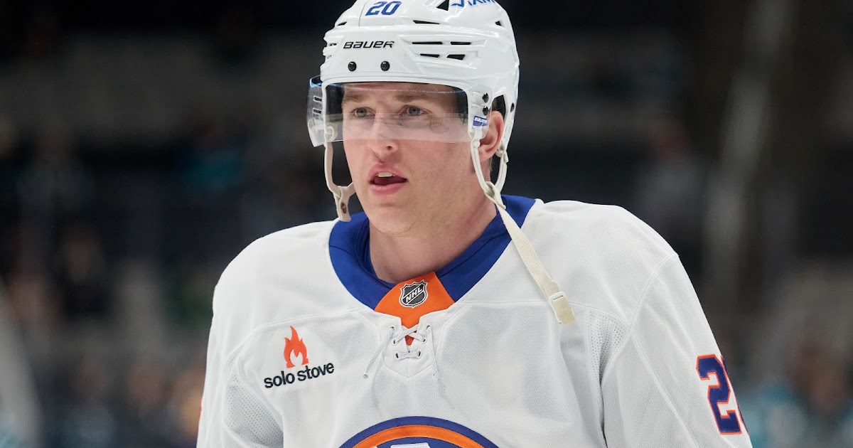UFA Hudson Fasching Agrees to Deal With Islanders Division Rival