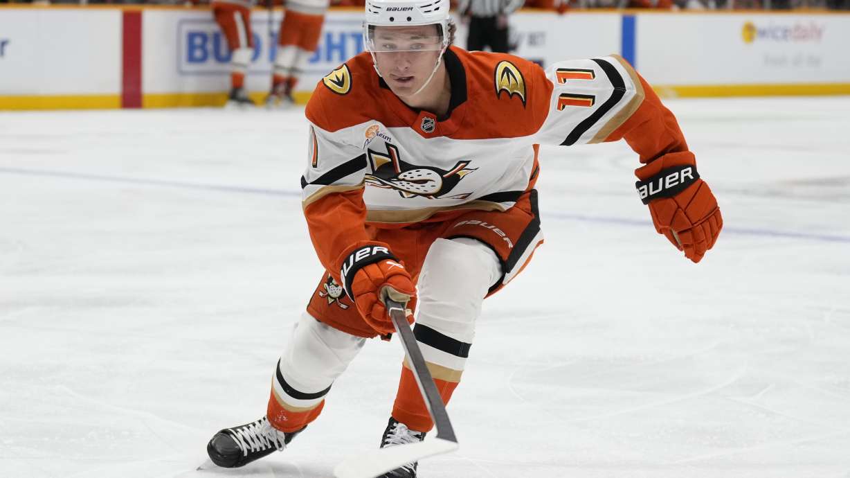 Anaheim Ducks trade Trevor Zegras to Philadelphia Flyers for Ryan Poehling and draft picks