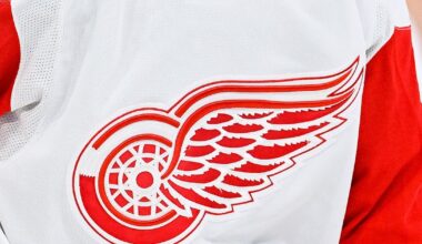 NHL Rumors: Red Wings Legend Looking To Join Team's Front Office