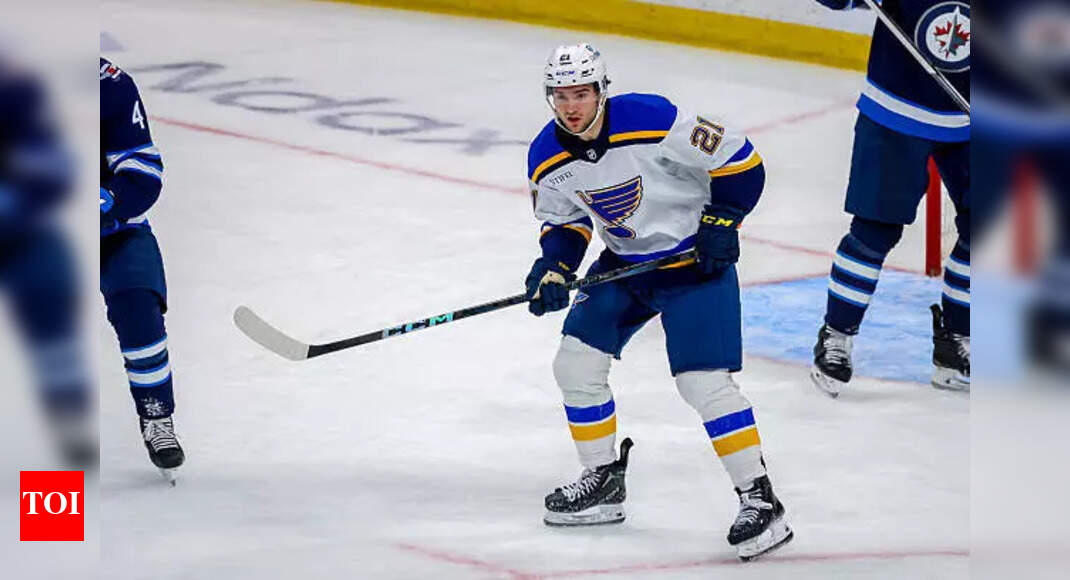 Jimmy Snuggerud, along with Logan Mailloux, is on the St. Louis Blues’ top prospect list for 2025 | NHL News