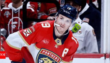 “Holy f*ck there is a double standard”: Matthew Tkachuk receives no suspension for his brutal hit on Tampa Bay’s Jake Guentzel | NHL News