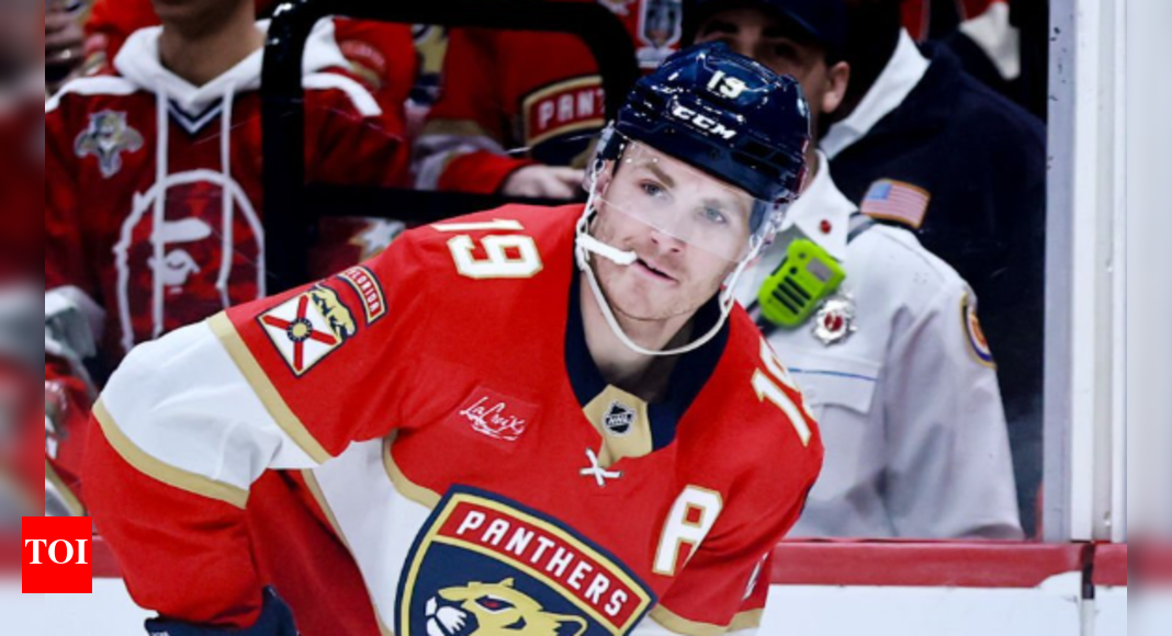 “Holy f*ck there is a double standard”: Matthew Tkachuk receives no suspension for his brutal hit on Tampa Bay’s Jake Guentzel | NHL News